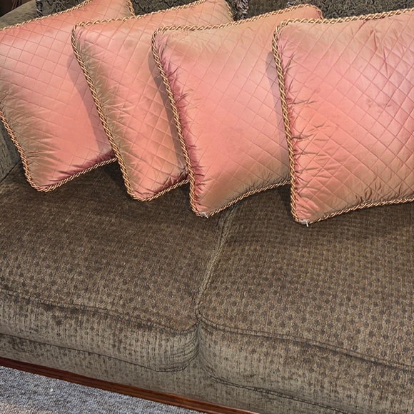 Bedding Drexel Heritage Pillows Pink Gold Poshmark